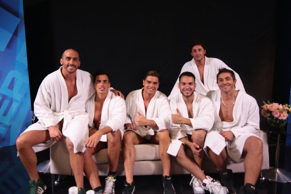 El sensual “Baile de la toalla” en exclusiva para Primer Plano