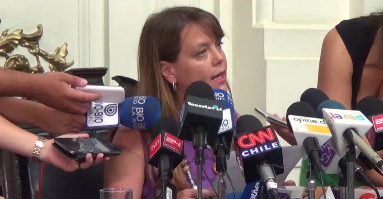 Senadora Von Baer reaparece tras días de silencio: 