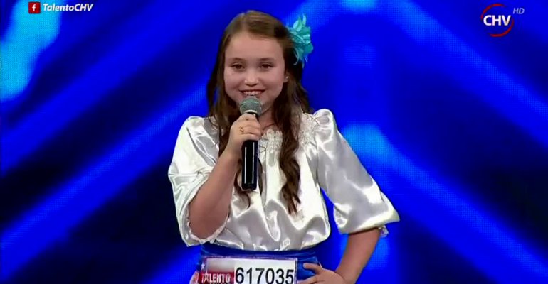 Rocío Barros sorprendió con su dulce voz y desplante en Talento Chileno