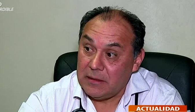 El doctor del pueblo: La historia del médico y concejal que atiende a sus vecinos