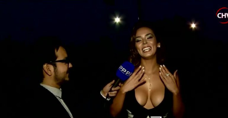 Jhendelyn Núñez lució brutal escote en el Copihue de Oro