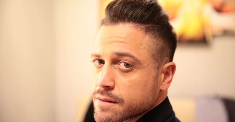 Pascual Fernández acusó que manager le robó dinero y a Mona - Parte 2