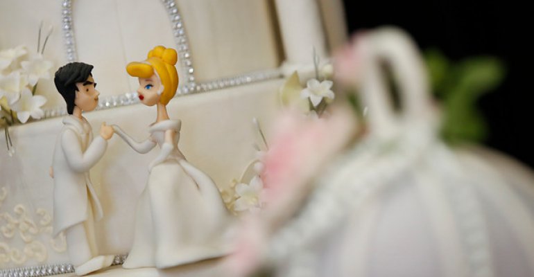 Pareja de famosos fue sorprendida cotizando en ExpoNovios