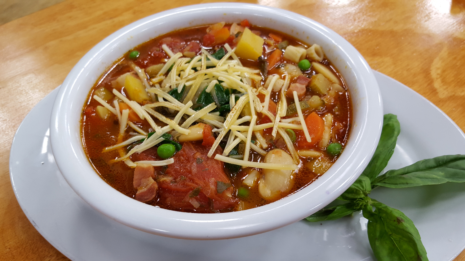 Carlo von Mühlenbrock nos enseñó a preparar Minestrone - Parte 5