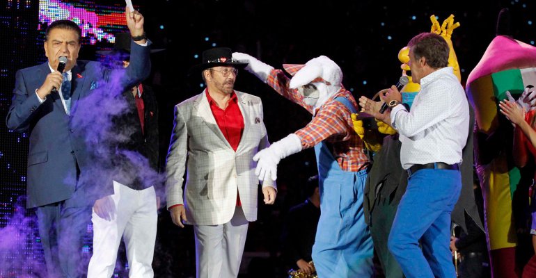 Millonario donó US$1 millón tras mannequin challenge liderado por Cachureos