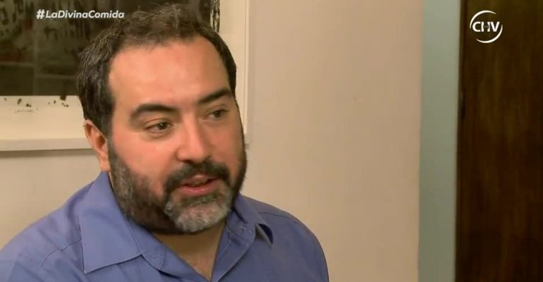 Rafael Gumucio finalizó su comida con Brownies veganos de postre