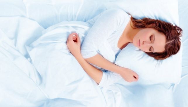 3 trucos para saber si dormimos bien (y lo suficiente)