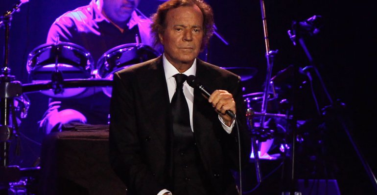 Prueba de ADN asegura que Julio Iglesias tiene hijo secreto