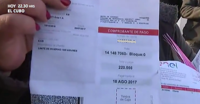 Vecinos de Santiago indignados por cobros excesivos de luz