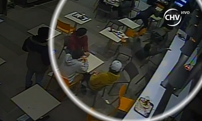 Joven estudiante denuncia golpiza de alumnos de La Dehesa