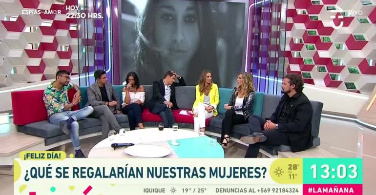 Hombres de La Mañana homenajearon a las mujeres en su día
