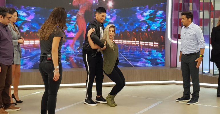 Panelistas de La Mañana se sometieron a desafío salsero - Parte 2
