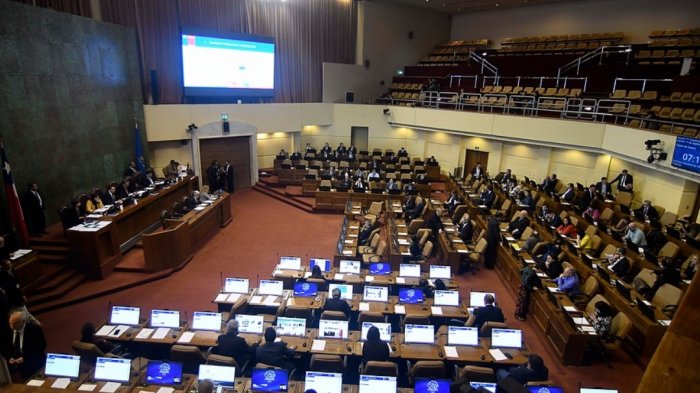 Diputados aprueban adelantar la entrega del Bono Marzo
