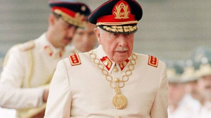 ¿Por qué se está derrumbando el mito que Pinochet mejoró la economía chilena?