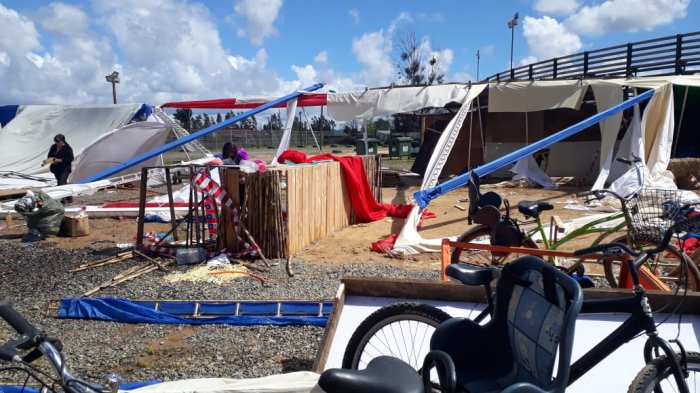 Fuertes vientos y lluvias destruyeron fonda en Las Cabras