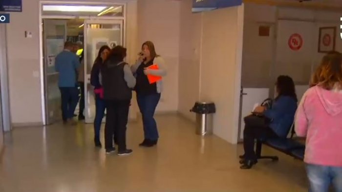 Servicio de urgencia de Quintero colapsó tras el ingreso de nuevos casos de personas intoxicadas