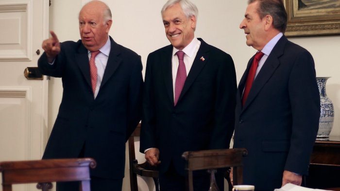 Presidente Piñera se reúne con ex mandatarios Frei y Lagos de cara al fallo de La Haya