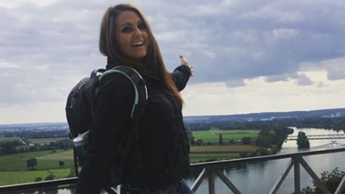 La historia de la joven de 30 años que abandonó a sus 4 hijos para irse de viaje a Europa