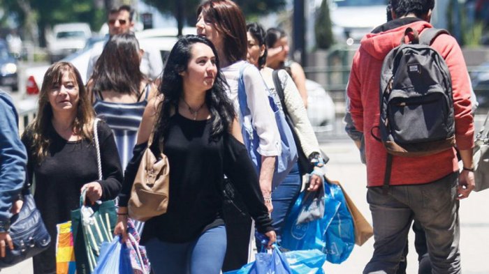 ¿Cuánto falta para la meta?: Prestigioso diario económico afirmó que Chile está muy lejos del desarrollo