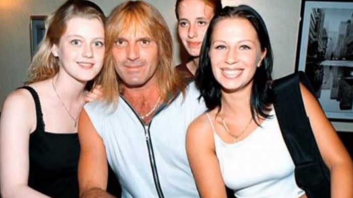 Playboy que se acostó con 6 mil mujeres murió mientras mantenía sexo con una joven