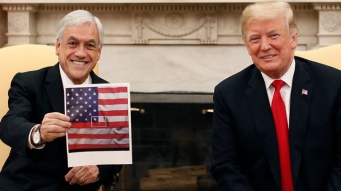 Sebastián Piñera sorprendió a Donald Trump con fusión de banderas nacionales en visita a Estados Unidos