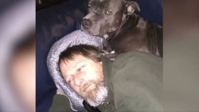 Lo internaron grave y le amputaron todas sus extremidades por culpa de la saliva de su propio perro