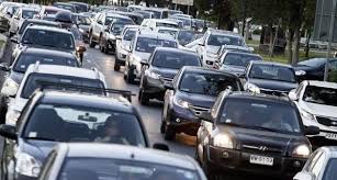 Tarificación vial: Estudian cobrar por el uso de vehículos particulares en zonas de mayor congestión
