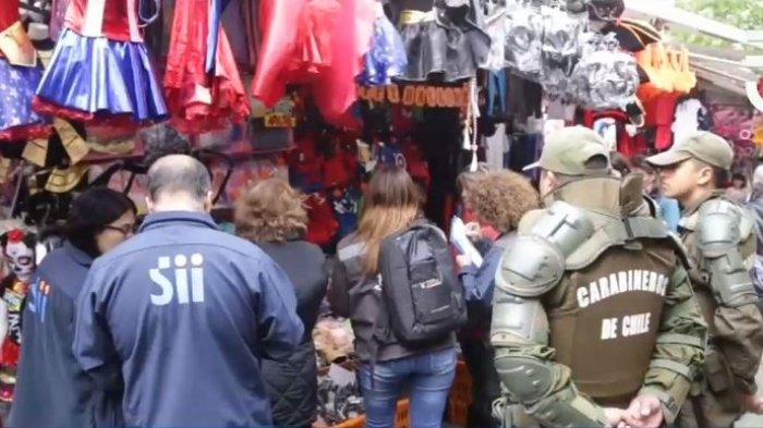 Millonario decomiso: Masivo operativo contra comercio ambulante ilegal en barrio Meiggs