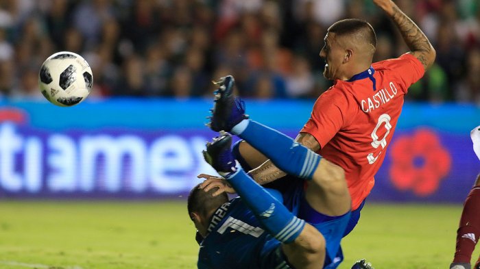 Con gol de Castillo en el 89’ “La Roja” tuvo un histórico triunfo ante México