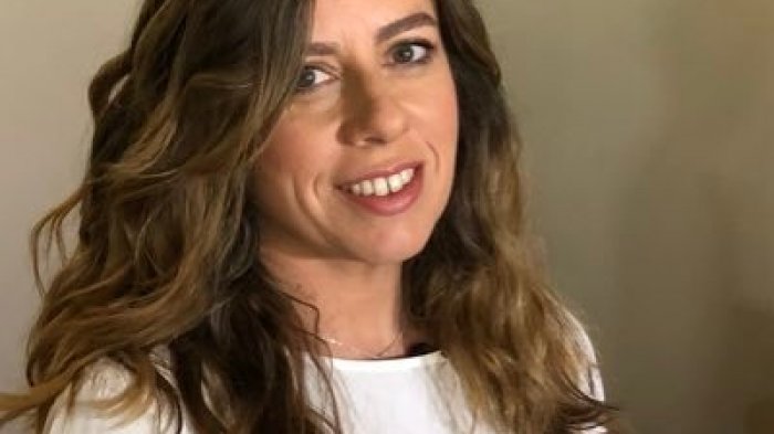 Tere Marinovic mostró su humilde set de grabación y en Twitter lo tildaron de 