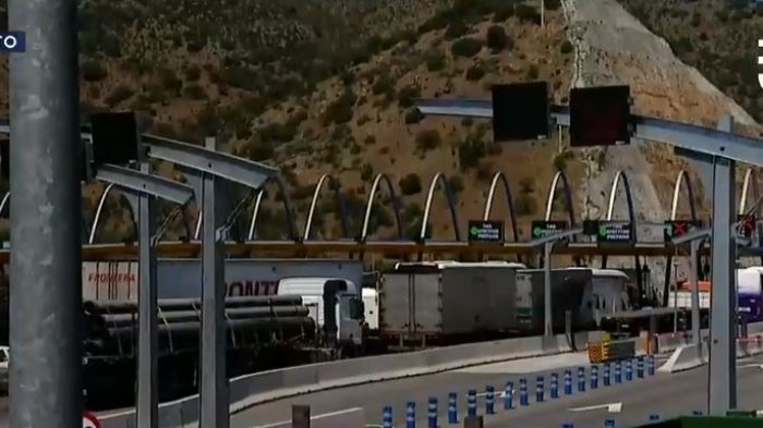 Comenzó la salida masiva de automóviles de Santiago durante este fin de semana largo