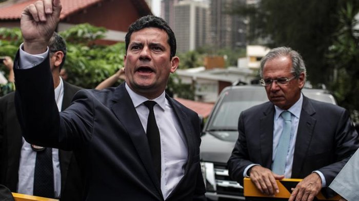 Bolsonaro designó a juez que llevó a prisión a Lula como ministro de Justicia