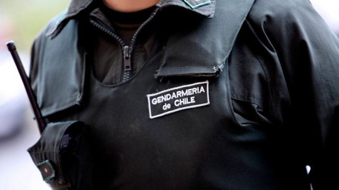 Gendarmes inician movilización nacional bloqueando el acceso a las cárceles