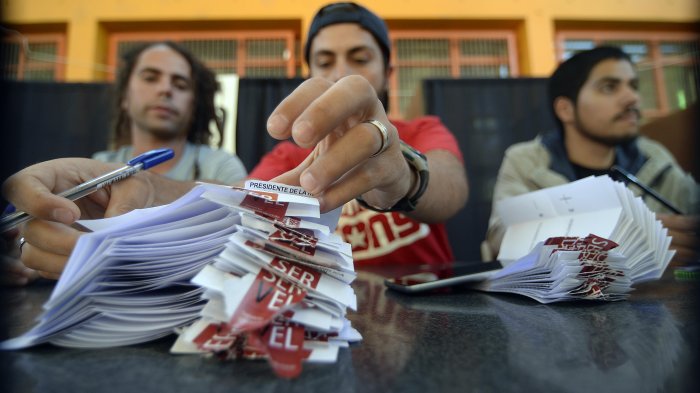 Buscan que se pueda votar desde los 16 años