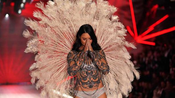 Adriana Lima cuelga sus alas y dice adiós a Victoria´s Secret