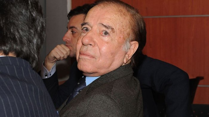 Se complica el viaje de Carlos Menem: Lo autorizaron a salir de Argentina, pero falta permiso para entrar a Chile