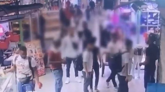 Registraron a traficantes vendiendo drogas a menores en el mall Persa Estación