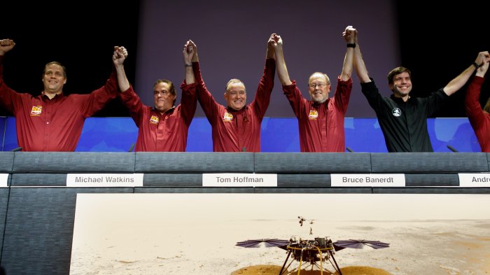 Sonda InSight llegó a Marte para 