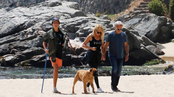 Máximo Menem reaparece con Cecilia Bolocco en Zapallar a semanas de su operación