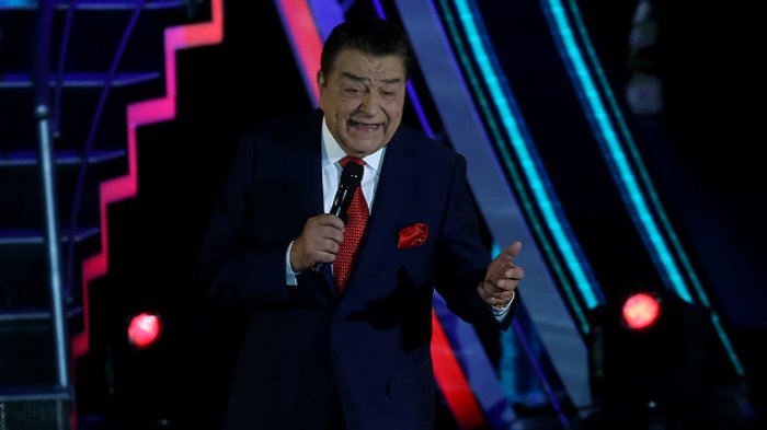 “Esto lo hemos hecho entre todos”: Don Francisco destacó en el inicio de la Teletón sus 40 años de trabajo