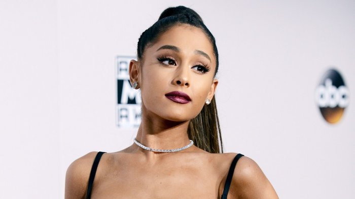 Ariana Grande rompió récord en YouTube con 