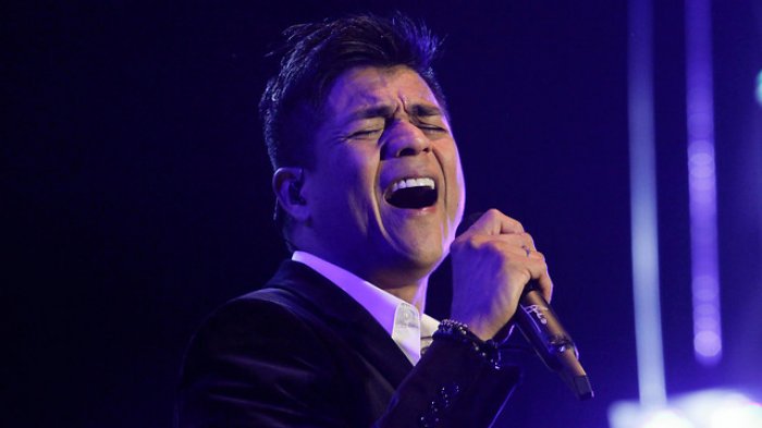 Américo salta al extranjero y debuta como reguetonero