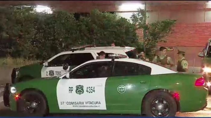 Delincuentes perforaron el techo del Mall Parque Arauco para sustraer perfumes y relojes