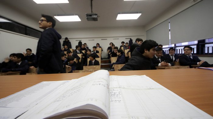 Última semana de diciembre será decisiva para el Instituto Nacional que votará si se convierte en mixto o no