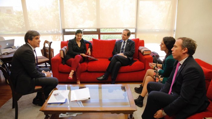 Ministro de Justicia confirmó que el gobierno no comparte reducción de edad de 14 a 12 años en materia de consentimiento sexual