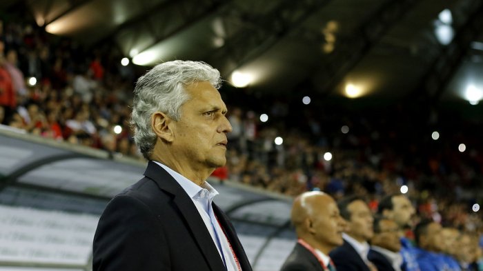 La Roja de luto: Fútbol chileno solidariza con Rueda por muerte de su madre