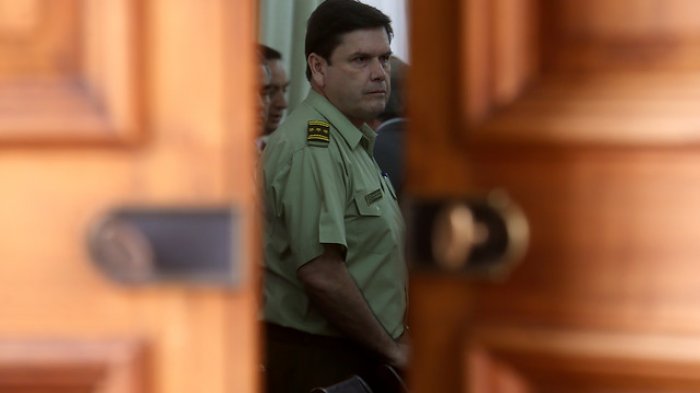 Incertidumbre por ausencia de General Director de Carabineros en reunión de Comité de Seguridad en La Moneda