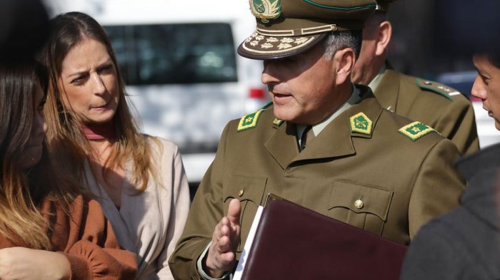 El ex edecán del presidente Piñera que se perfila como director general de Carabineros