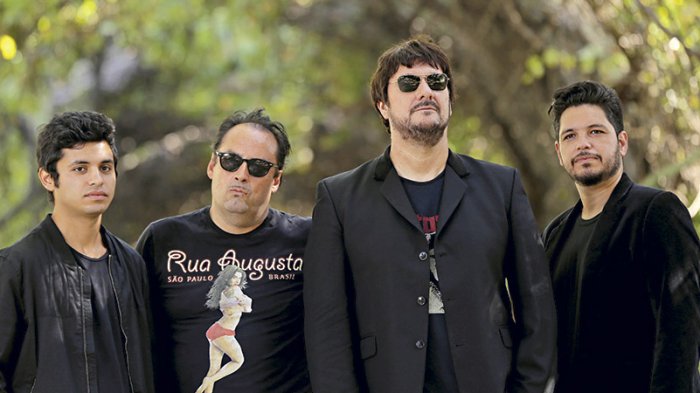 En vivo: Los Tres tocan en la cárcel de mujeres de San Joaquín