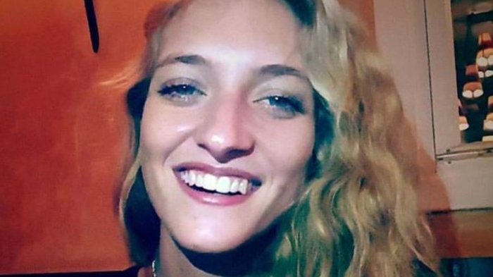 Bebé murió ahogada cuando su madre habría estado revisando Facebook